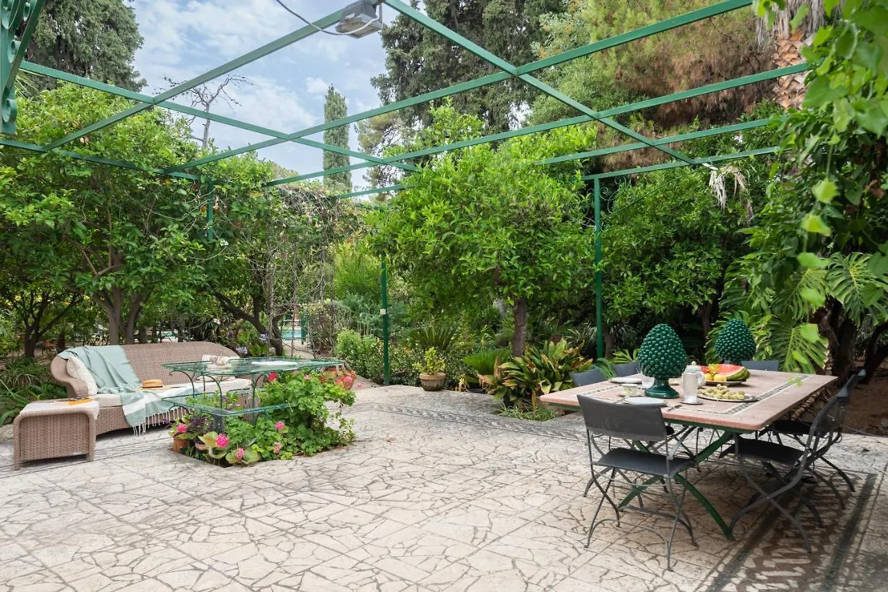 Vero Sicily - Sicilian Garden Cottages Bagheria 0*,  Italien