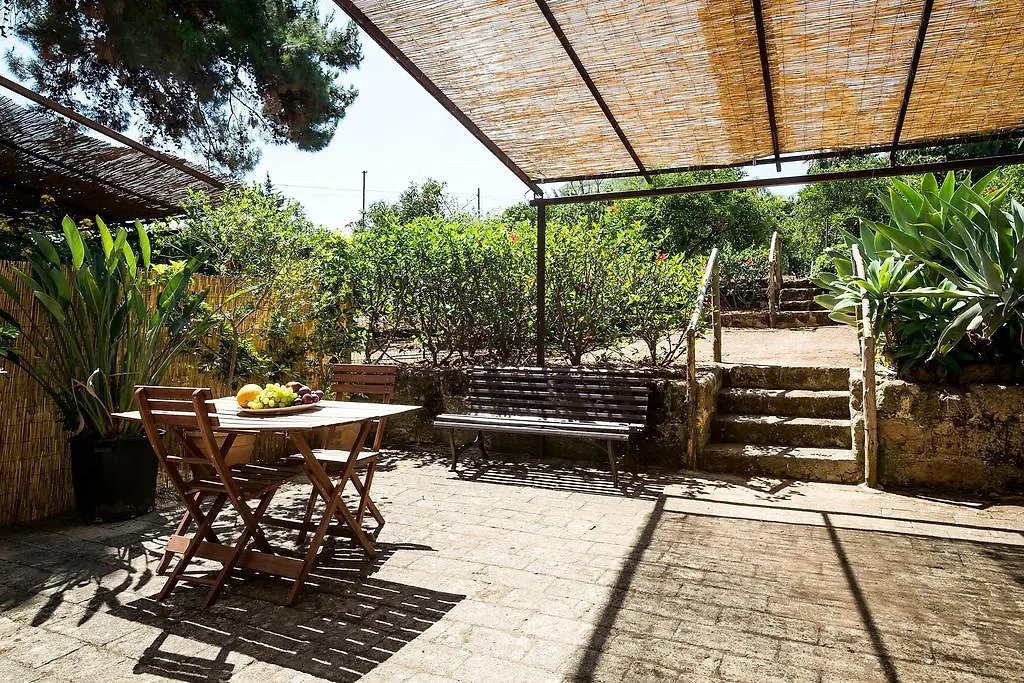 Vero Sicily - Sicilian Garden Cottages Bagheria